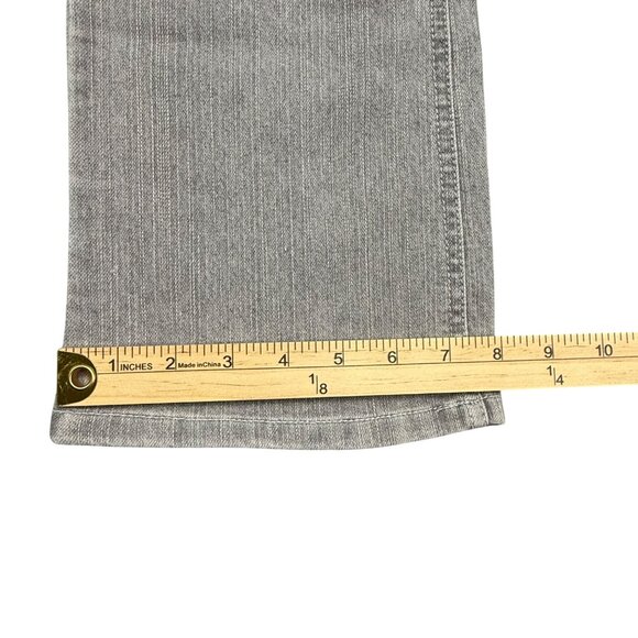Cato Contemporary Womens Size 6 (31x32) Average Lower Rise Boot Cut Jeans Gray - Picture 14 of 14